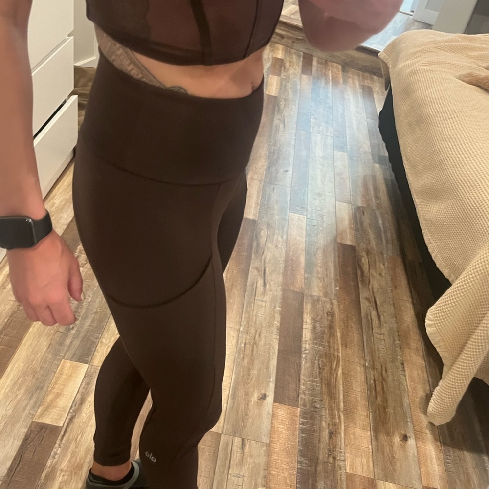 ALO Espresso Brown High Waisted Leggings